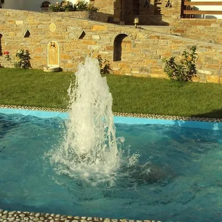 Holiday home Helen Kipri (Andros)